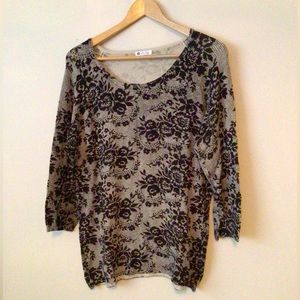 Chagall woman’s blouse. Size medium.